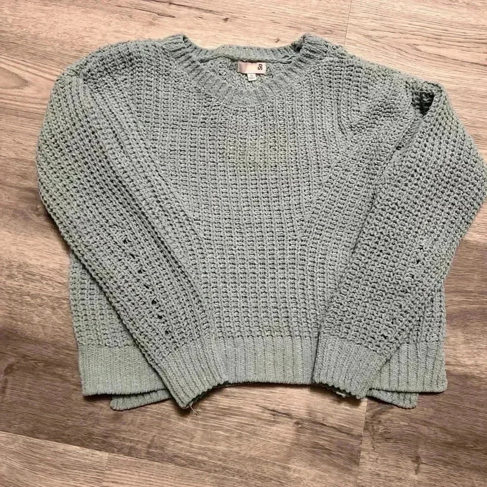 SO Womens Light Aqua color Crop Pullover Knit Sweater